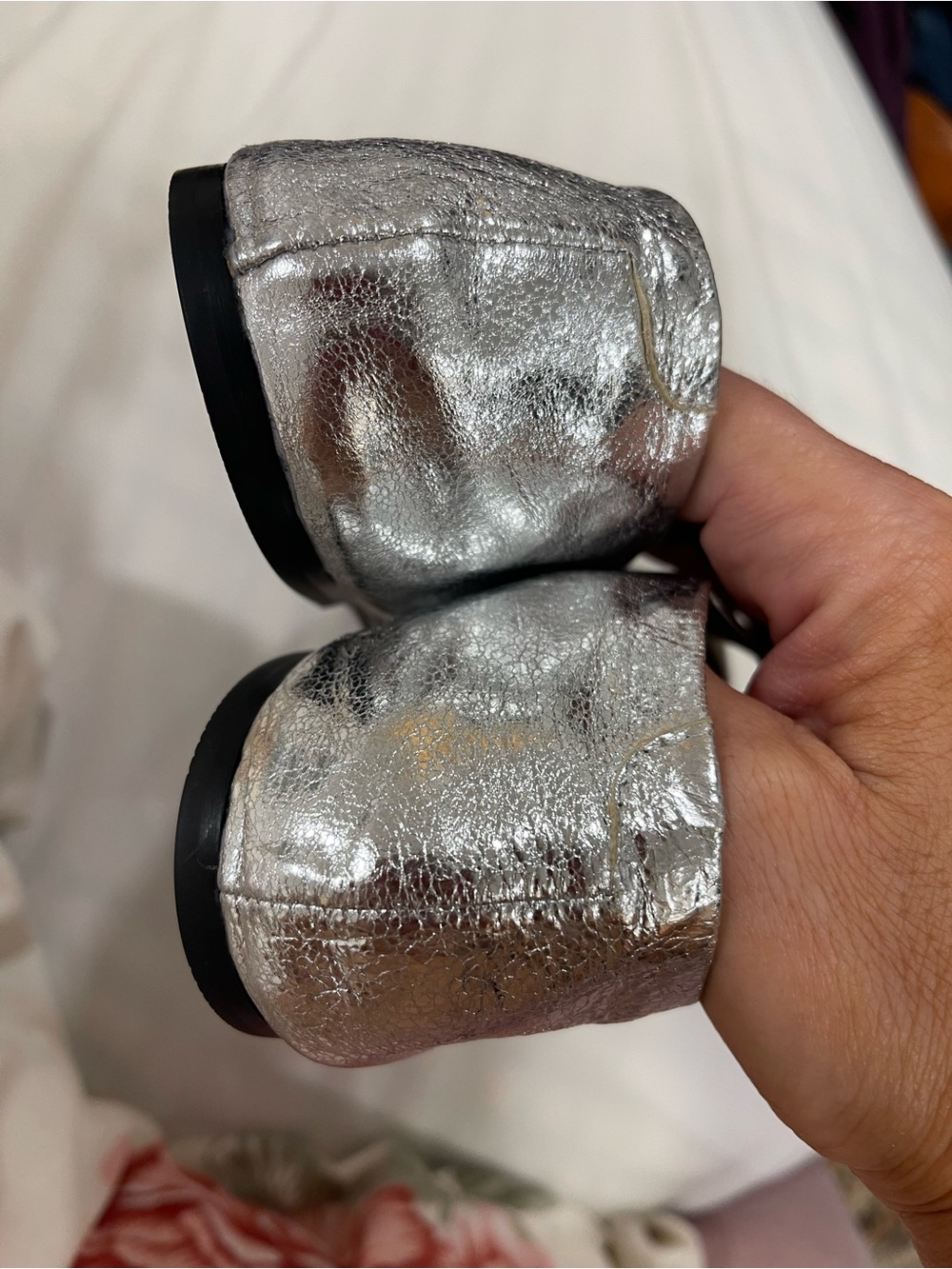 Massimo Dutti Silver Metallic Flats - Picture 9 of 16
